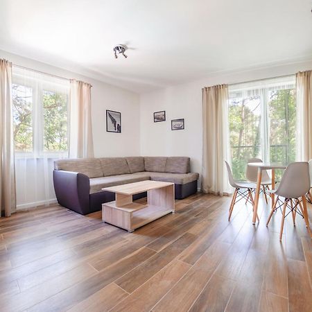Pod Brzozami Apartamenty Dwie Sosny Ustronie Morskie Kültér fotó